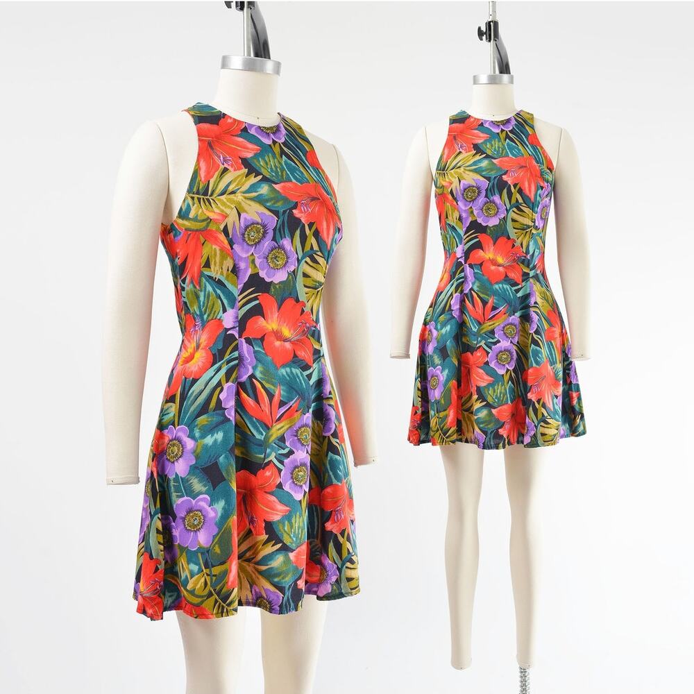 Vintage 90s Tropical Floral Print Boho Fit and Flare Sleeveless Mini Dress XS S